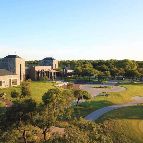 Imagen 2 de 14 de Lote Fondo Golf En El Terron - 1650 M2 Plano