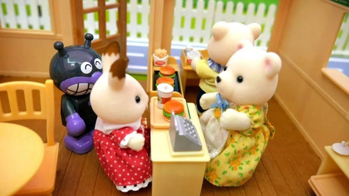 Sylvanian Families 5271 Restaurante De Hamburguesas Y Acceso