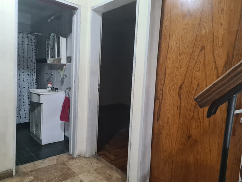 Casa 2 Plantas Con Pileta Y Parrilla A 100 Mts Autopista