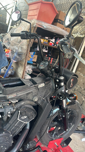 Indian Scout Bobber Sixty Negra