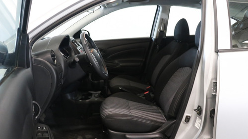 Nissan Versa 1.6 Advance Mt - 138087 - C