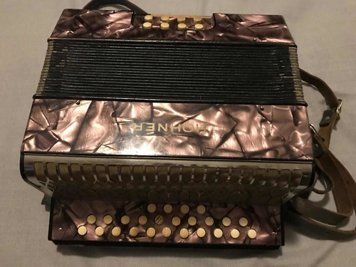 Imagen 1 de 7 de Acordeón Alemán Antiguo Hohner. Magníficas Condiciones.