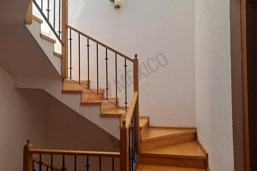 Casa En Condominio Horizontal Con Privilegiada Ubicación En La Colonia Del Valle