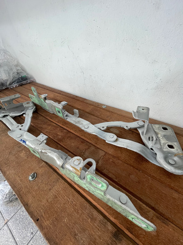 Dobradiças Braço Capo Evoque 19 20 21 22 Orig (Usado)
