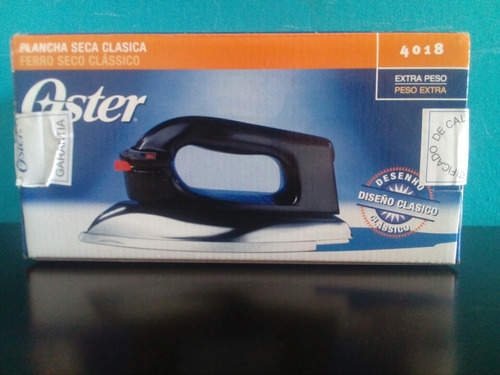 Plancha Oster Seca Clasica 