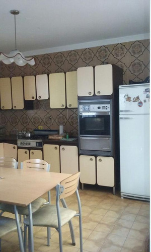 Imagen 14 de 26 de Quintino Bocayuva Al 1100-boedo-casa En Venta Lote Propio Con Fondo Libre Y Pileta