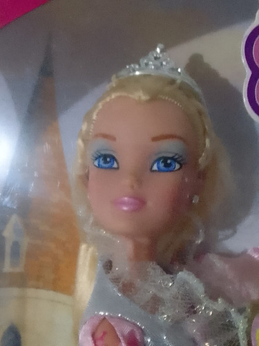 Muñeca Cinderella - Cenicienta De Shrek Princesses (Usado)