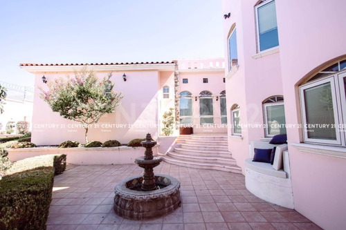 Casa En Venta En Residencial San Francisco, Chihuahua Chih.