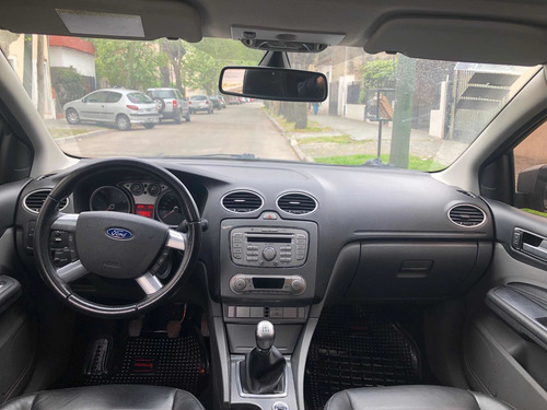Imagen 8 de 13 de Ford Focus Ii 2.0 Ghia Mt