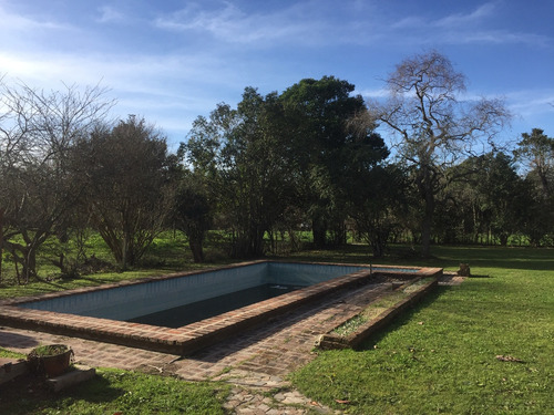 Venta De Casa 3 Dormitorios, Villa Elisa, La Plata