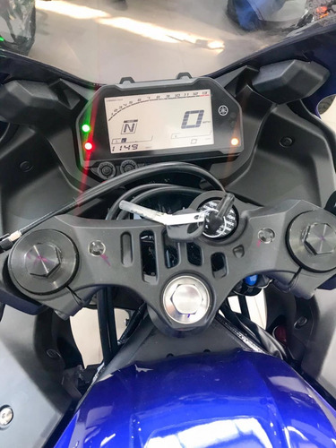 Imagem 3 de 5 de Yamaha R3 Abs