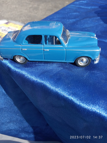 Peugeot 403  Nuevo Sin Caja Escala 1/43 (posible Envio)