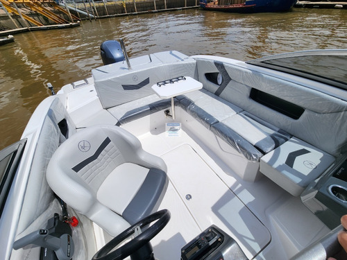 Imagen 17 de 25 de Klase A K210 Yamaha 150 Hp 4t Nueva Permuto No Canestrari