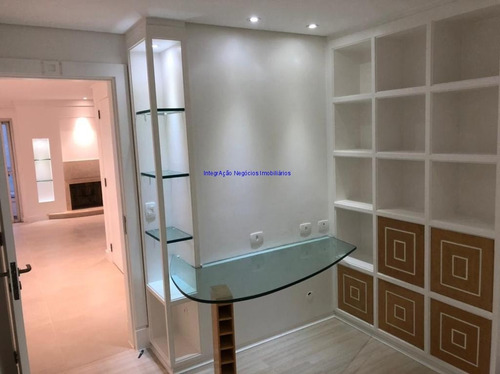 Imagem 6 de 30 de Apartamento 195m², 04 Dormitórios (sendo 02 Suítes), 03 Banheiros E 03 Vagas Na Garagem. Condomínio Com Portaria, Segurança 24hrs. Piscina, Salão - 21061612 - 69669524