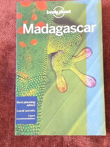 Guía Lonely Planet Madagascar En Inglés, Edición 2016.