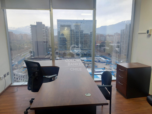 Oficina Ubicada En Edificio Mistral, Las Condes