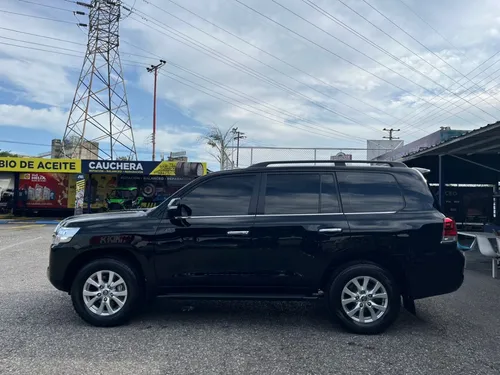 Toyota Land Cruiser Lc 200
