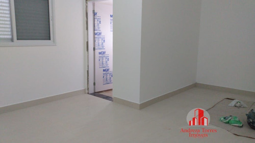 Casa À Venda No Bairro Piracangaguá - Taubaté/sp - 820