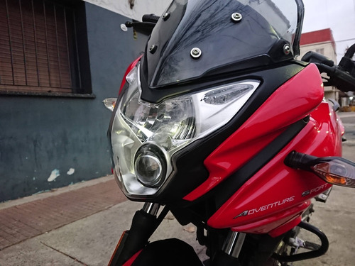 Imagen 5 de 15 de Bajaj Rouser As200