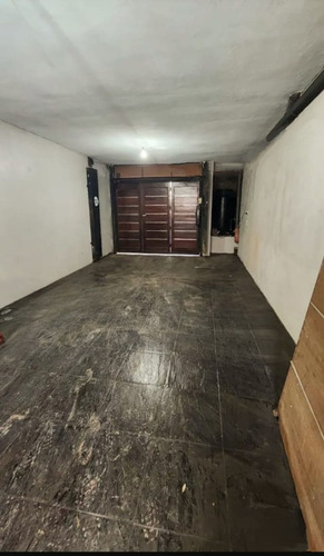 Venta De Casa 4 Ambientes Con Fondo Hurlingham