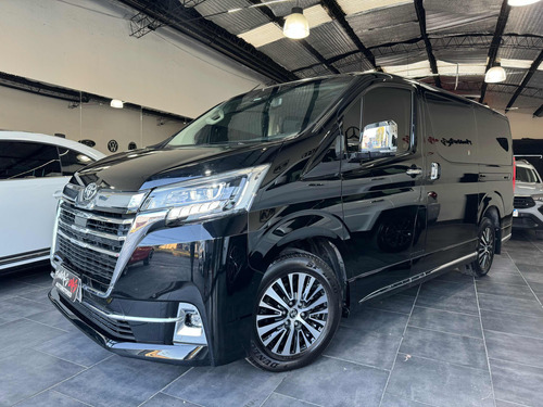 Toyota Hiace 2.8 Tdi Wagon 6at 10a