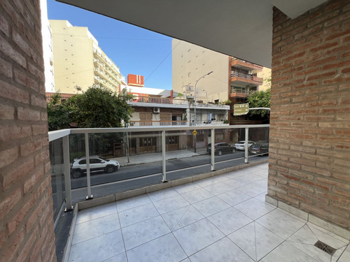 Departamento En Venta En Parque Centenario