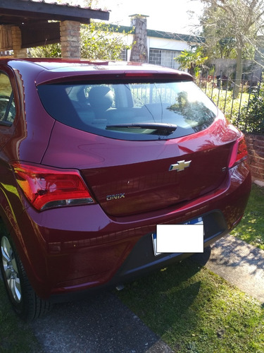 Vendo Chevrolet Onix Lt,1.0 , Año-2019, 7.500 Kilometros.