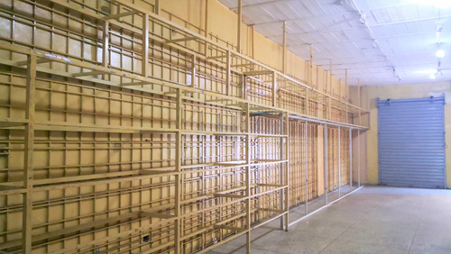 Local Comercial En Venta, Calle Ramírez, San Félix