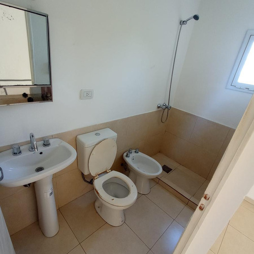 Dúplex Cuesta Colorada En Venta , Patio Con Asador, Cochera , Escritura !