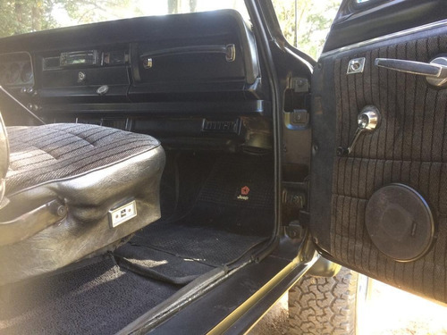 Jeep Cherokee Chief