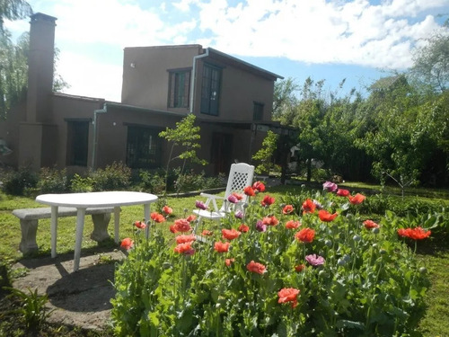 Se Vende Casa Con Escritura En Manzanares Apto Credito