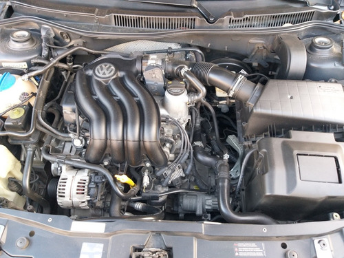 Volkswagen Bora 2.0 Trendline 115cv 2010