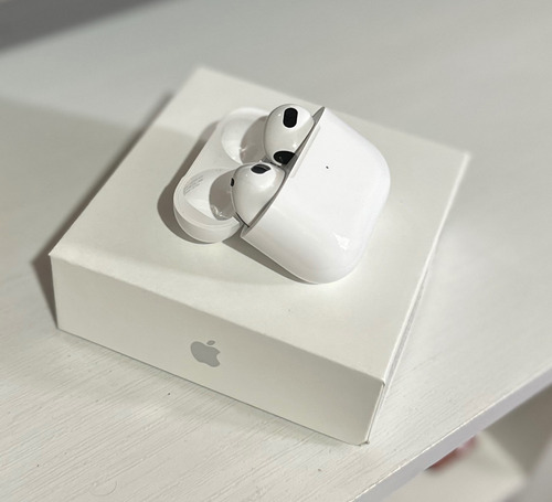 Auricular Inalámbrico Apple AirPods 3ra Gen Mme73am/a Blanco