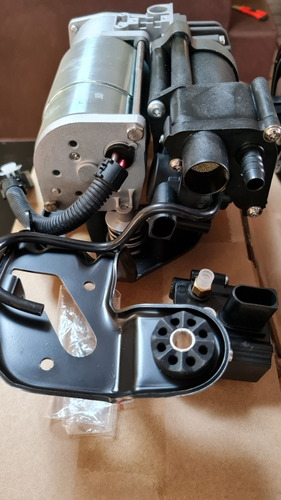 Compressor Suspensão Bmw X5 E X6 - F15 E F16 -