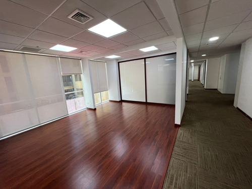 Imagen 14 de 22 de Excelente Oficina De 1.000 M2 En Arriendo/centro De Temuco