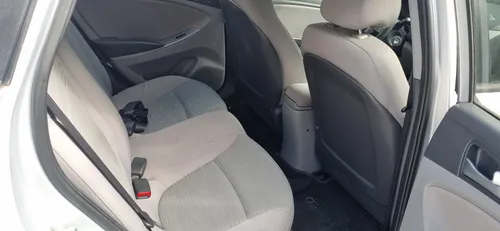 Hyundai Elantra 1.6l