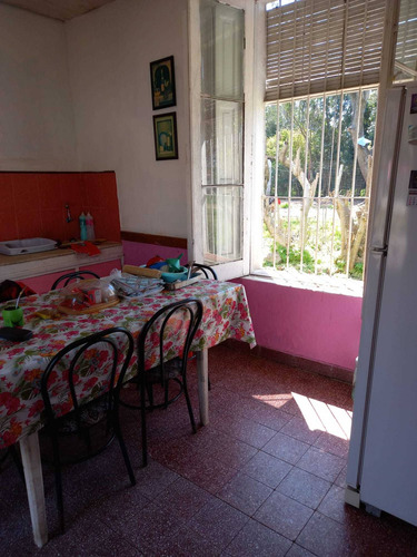 Imagen 9 de 12 de Al946 Venta Casa Con Jardin, Gran Fondo 5 Ambientes Peñarol