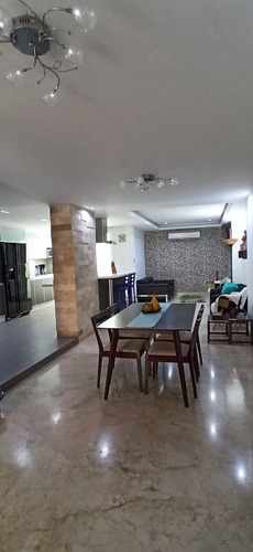 Townhouse En Venta Sansur Res Andrea - San Diego