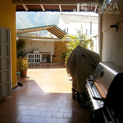 Imagen 7 de 9 de Townhouse En Alquiler Barrio Sucre 04241408770