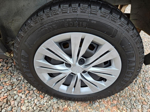 Volkswagen Saveiro 1.6 Cs Robust 8v Flex 2p Manual