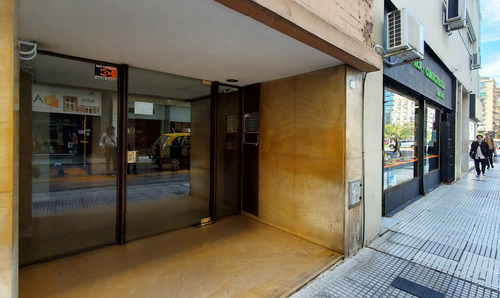 Monoambiente En Alquiler - Luminoso - Recoleta