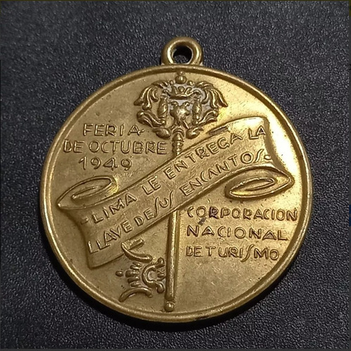 Medalla Feria De Lima, Octubre 1949 Bronce 37x33 Mm - 186