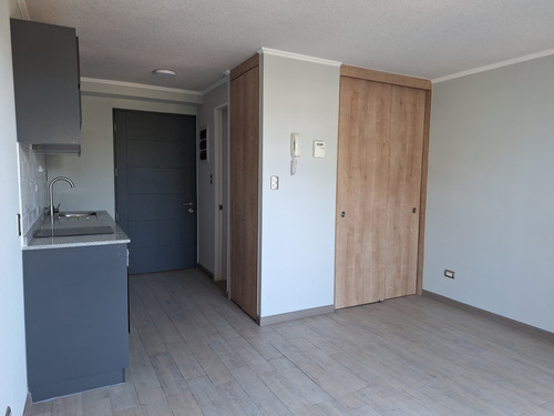 Venta Dto Seminuevo 28 Mts Estudio 1b Terraza Yungay Cumming