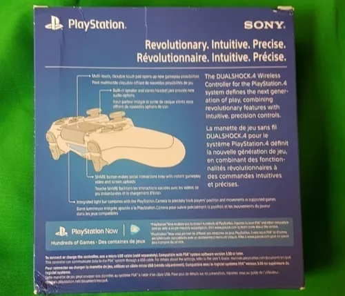 Manette sans fil Dualshock 4 pour PlayStation 4 Intuitive. Révolutionnaire.