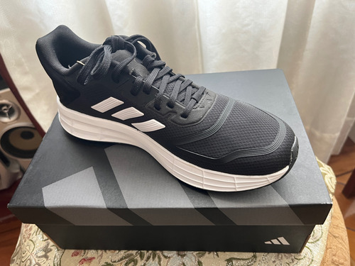 Zapatos adidas Originales Talla 41 Unisex Nuevos