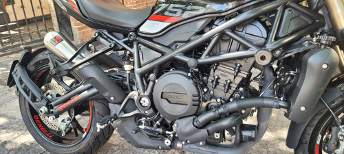 Benelli 752s - 2023 4.600 Km - Impecable