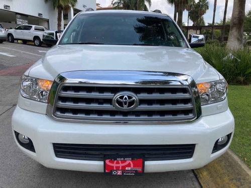 Imagen 5 de 15 de Toyota Sequoia 2017 5p Platinum V8/5.7 Aut