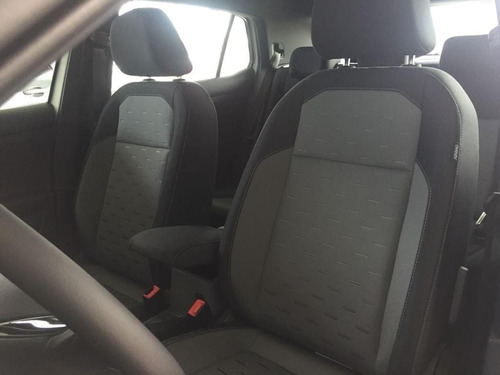 Imagen 7 de 8 de Volkswagen T-cross