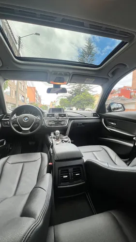 BMW Serie 3 2.0 320i F30 Luxury Line Plus