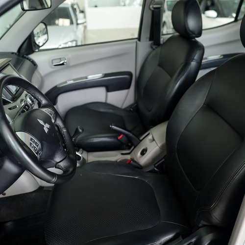 Imagem 8 de 13 de L200 Triton 3.2